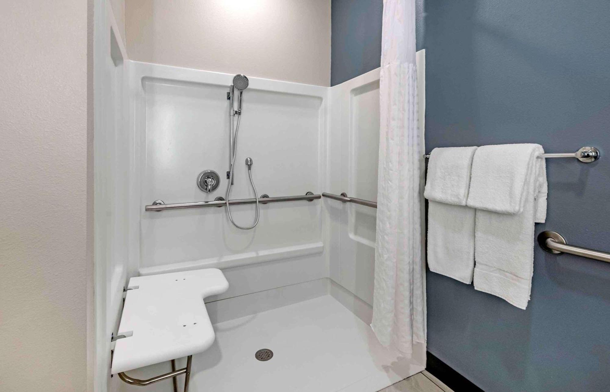 Extended Stay America Premier Suites - Providence - East Providence Buitenkant foto