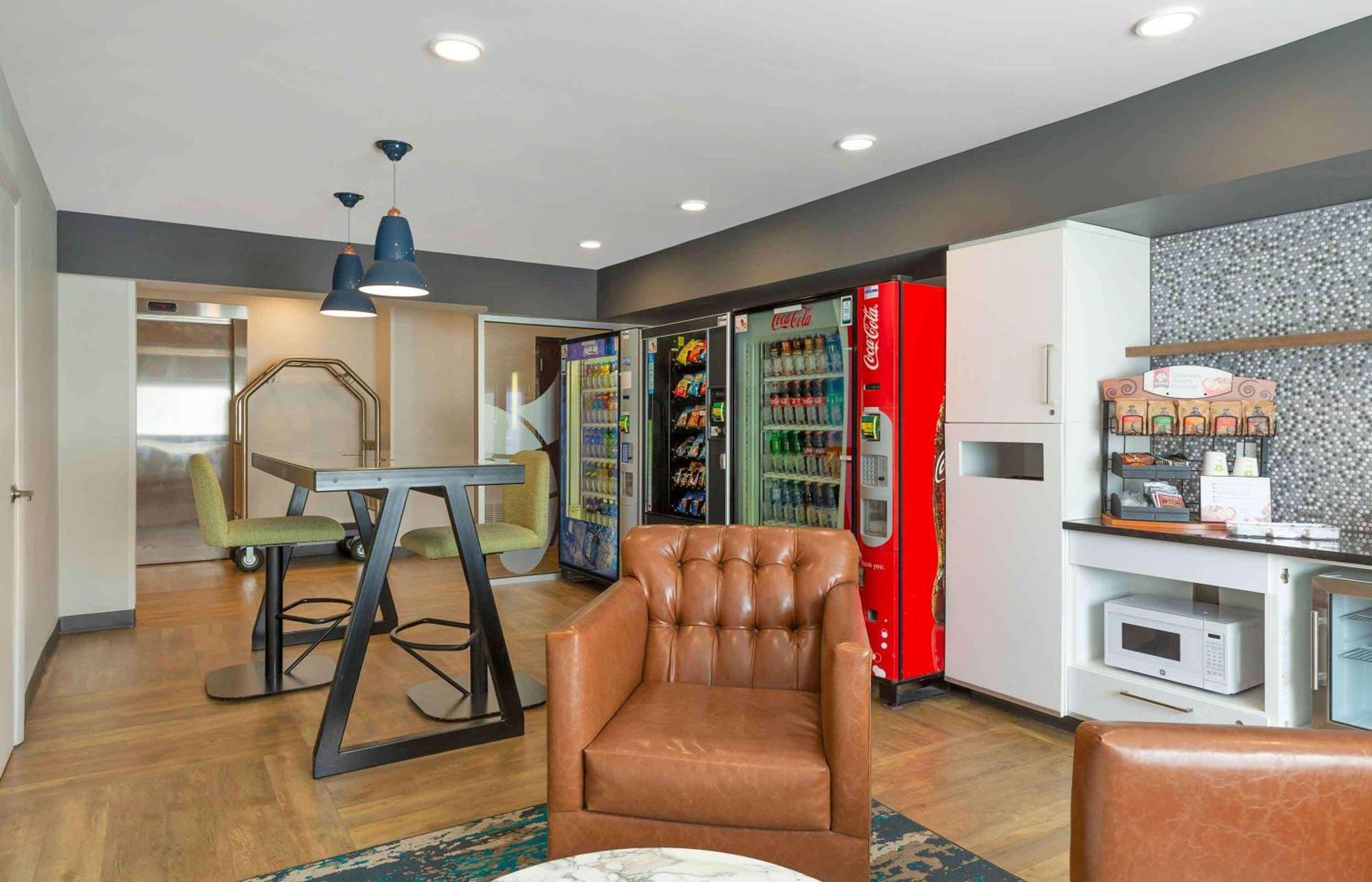 Extended Stay America Premier Suites - Providence - East Providence Buitenkant foto