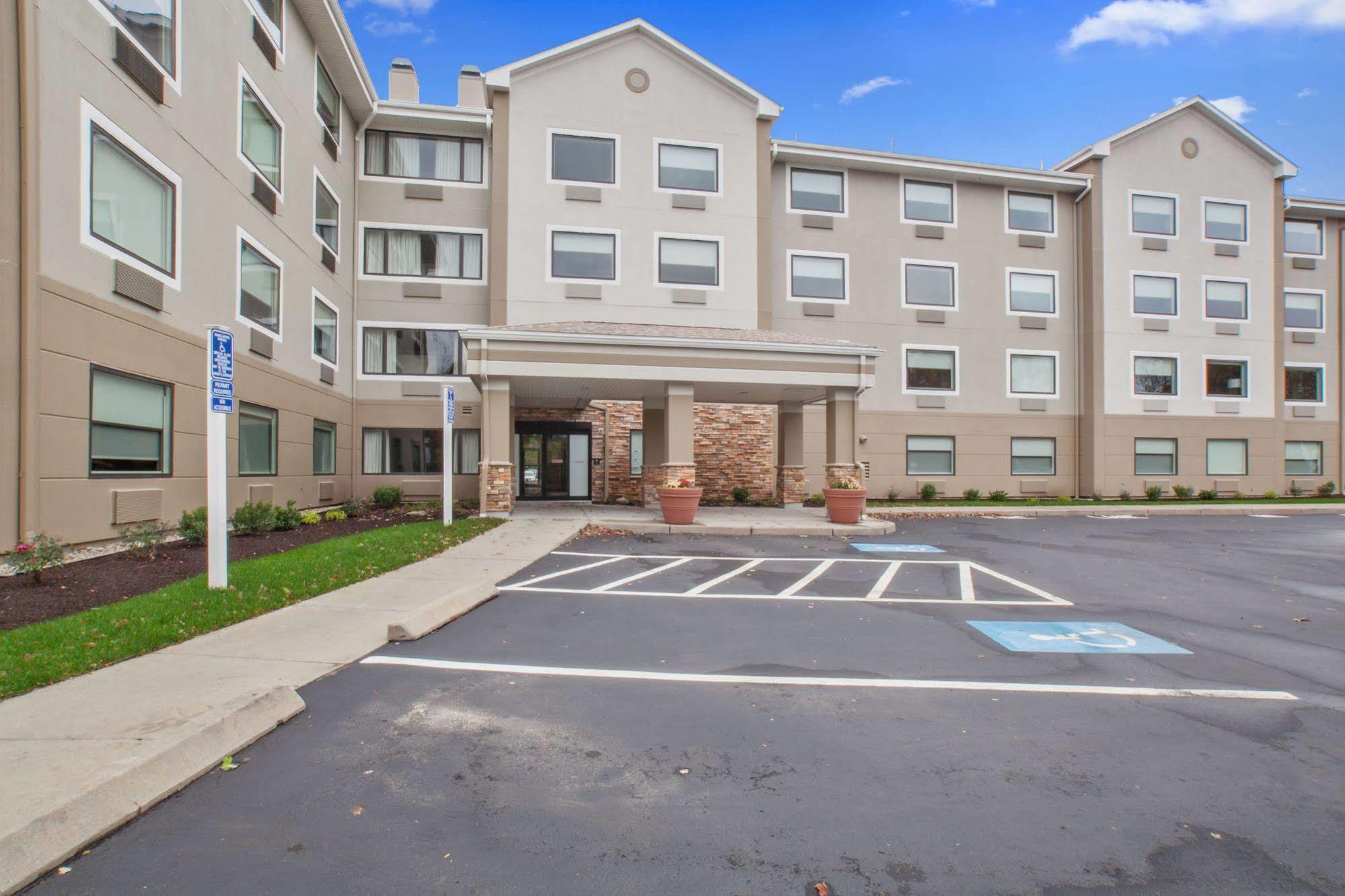 Extended Stay America Premier Suites - Providence - East Providence Buitenkant foto